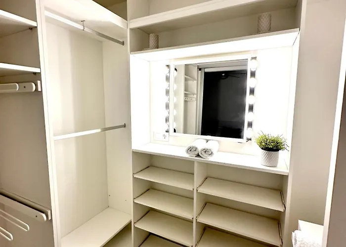 Apartment Costero, Abrigos. *