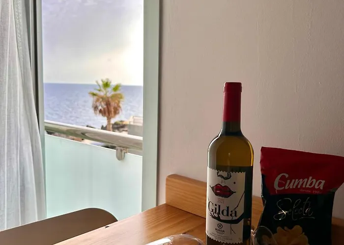 Costero, Abrigos. Los Abrigos