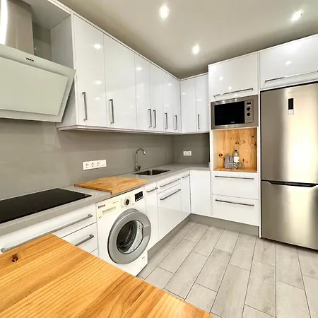 Costero, Abrigos. Apartment *