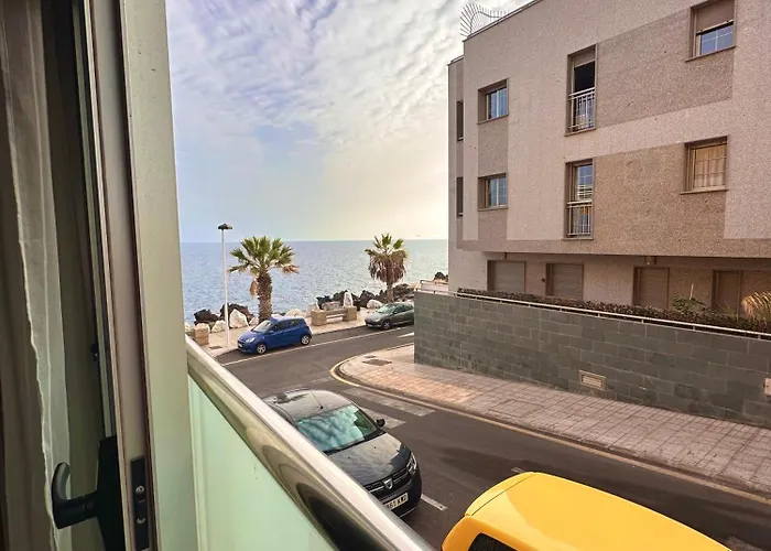 Costero, Abrigos. Apartment *